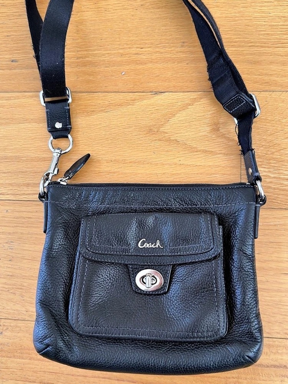 Coach Turnlock Crossbody Bag Black